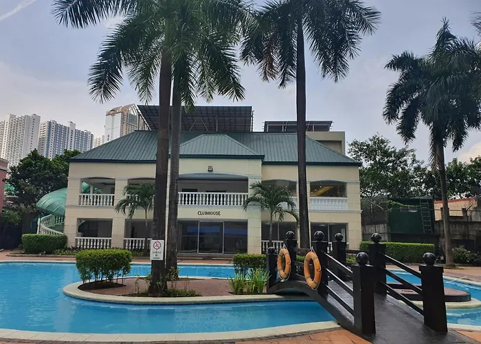 Aparthotel California Gardens Square *