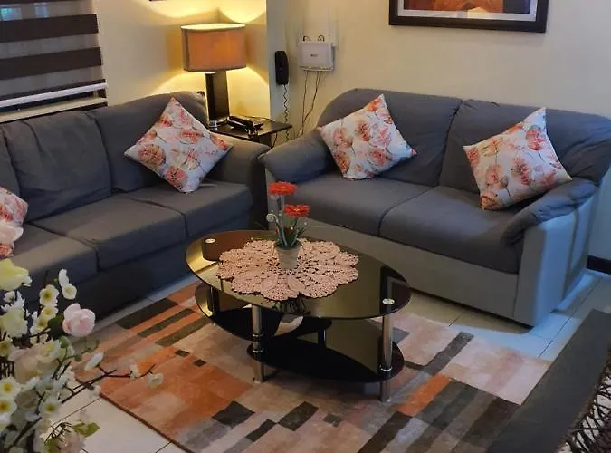 California Gardens Square Apartahotel Manila